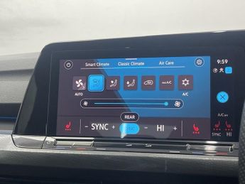 VOLKSWAGEN GOLF 2.0 TDI GTD Hatchback 5dr Diesel DSG Euro 6 (s/s) (200 ps)