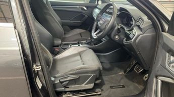 AUDI Q3 1.5 TFSI CoD 35 S line SUV 5dr Petrol S Tronic Euro 6 (s/s) (150