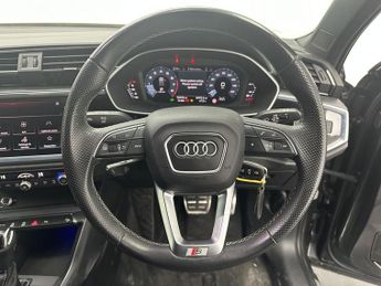 AUDI Q3 1.5 TFSI CoD 35 S line SUV 5dr Petrol S Tronic Euro 6 (s/s) (150