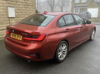 BMW 3 SERIES 2.0 330e 12kWh SE Pro Saloon 4dr Petrol Plug-in Hybrid Auto Euro