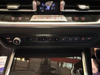 BMW 3 SERIES 2.0 330e 12kWh SE Pro Saloon 4dr Petrol Plug-in Hybrid Auto Euro