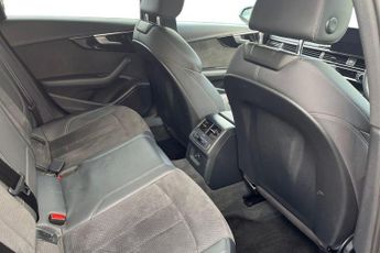 AUDI A4 2.0 TFSI 35 Black Edition Saloon 4dr Petrol S Tronic Euro 6 (s/s