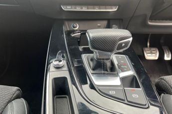 AUDI A4 2.0 TFSI 35 Black Edition Saloon 4dr Petrol S Tronic Euro 6 (s/s
