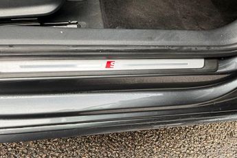 AUDI A4 2.0 TFSI 35 Black Edition Saloon 4dr Petrol S Tronic Euro 6 (s/s