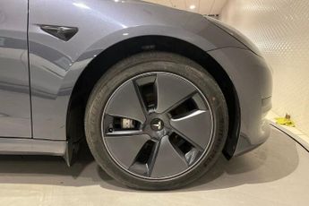 TESLA Model 3 Saloon 4dr Electric Auto RWD (241 bhp) Fixed Panoramic Glass Roo