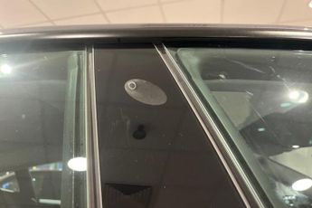 TESLA Model 3 Saloon 4dr Electric Auto RWD (241 bhp) Fixed Panoramic Glass Roo