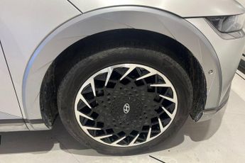 HYUNDAI IONIQ 5 73kWh Ultimate Hatchback 5dr Electric Auto AWD (305 ps) Park Dis