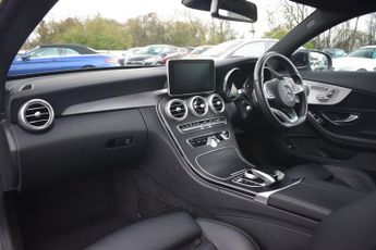 MERCEDES-BENZ C-CLASS 2.0 C200 AMG Line (Premium Plus) Coupe 2dr Petrol G-Tronic+ Euro