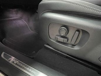 LAND ROVER RANGE ROVER VELAR 2.0 D200 MHEV R-Dynamic SE SUV 5dr Diesel Auto 4WD Euro 6 (s/s) 