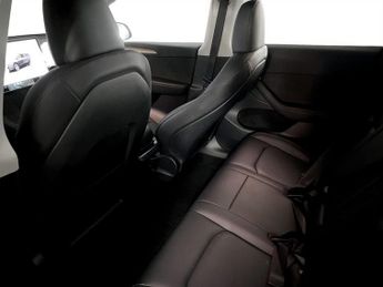 TESLA MODEL Y (Dual Motor) Long Range SUV 5dr Electric Auto 4WDE (384 bhp)