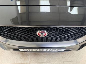 JAGUAR F-PACE 2.0 D180 R-Sport SUV 5dr Diesel Auto AWD Euro 6 (s/s) (180 ps)