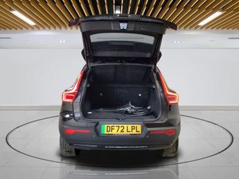 VOLVO XC40 Recharge 69kWh Core SUV 5dr Electric Auto (231 ps)