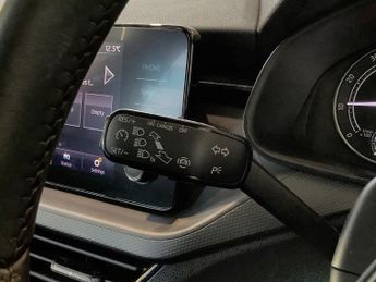 SKODA KAMIQ 1.0 TSI SE SUV 5dr Petrol DSG Euro 6 (s/s) (110 ps)