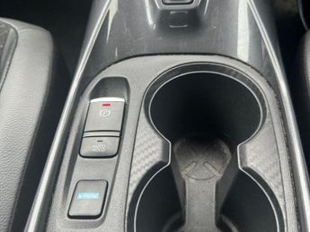 NISSAN JUKE 1.6 N-Connecta SUV 5dr Petrol Hybrid Auto Euro 6 (143 ps)