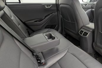 HYUNDAI IONIQ 38.3kWh Premium SE Hatchback 5dr Electric Auto (136 ps)