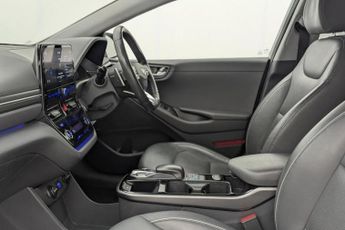 HYUNDAI IONIQ 38.3kWh Premium SE Hatchback 5dr Electric Auto (136 ps)