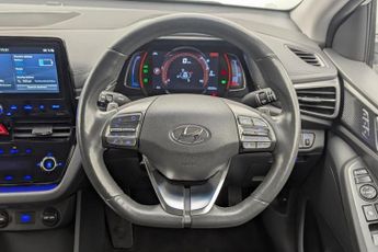 HYUNDAI IONIQ 38.3kWh Premium SE Hatchback 5dr Electric Auto (136 ps)