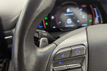 HYUNDAI IONIQ 38.3kWh Premium SE Hatchback 5dr Electric Auto (136 ps)