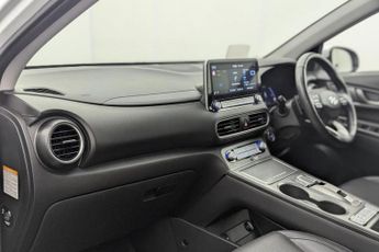 HYUNDAI KONA 64kWh Premium SE SUV 5dr Electric Auto (7kW Charger) (204 ps)