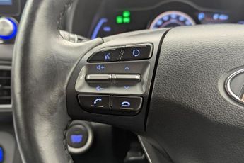 HYUNDAI KONA 64kWh Premium SE SUV 5dr Electric Auto (7kW Charger) (204 ps)
