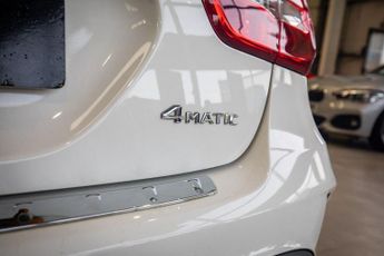 MERCEDES-BENZ GLA 2.1 GLA220 CDI AMG Line SUV 5dr Diesel 7G-DCT 4MATIC Euro 6 (s/s