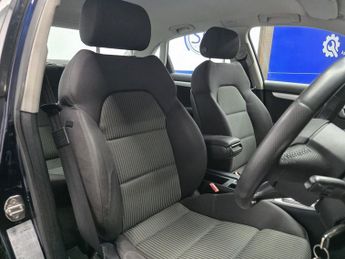 AUDI A4 2.0 TDI S line Saloon 4dr Diesel CVT (165 g/km, 138 bhp)