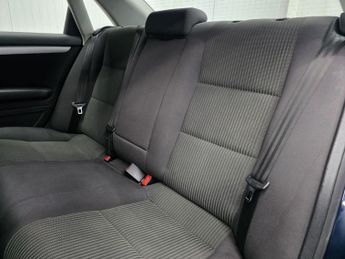 AUDI A4 2.0 TDI S line Saloon 4dr Diesel CVT (165 g/km, 138 bhp)