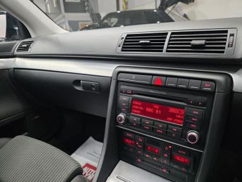 AUDI A4 2.0 TDI S line Saloon 4dr Diesel CVT (165 g/km, 138 bhp)