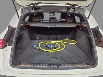 MERCEDES-BENZ EQC EQC 400 80kWh AMG Line (Premium) SUV 5dr Electric Auto 4MATIC (4