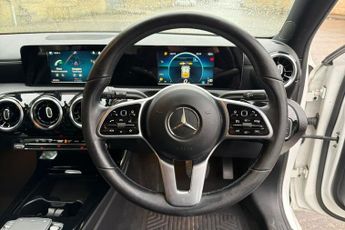MERCEDES-BENZ A-CLASS 2.0 A180d SE Hatchback 5dr Diesel 8G-DCT Euro 6 (s/s) (116 ps) R