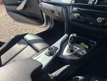 BMW 3 SERIES 2.0 318d M Sport Touring 5dr Diesel Auto Euro 6 (s/s) (150 ps)