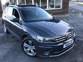VOLKSWAGEN TIGUAN 2.0 TDI SEL SUV 5dr Diesel DSG Euro 6 (s/s) (150 ps)