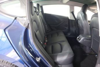 TESLA Model 3 (Dual Motor) Performance Auto 4WDE 4dr (Performance Upgrade)