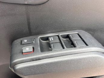 HONDA JAZZ 1.4 i-VTEC EX Hatchback 5dr Petrol i SHIFT Euro 4 (100 ps)