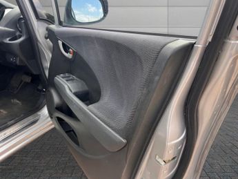 HONDA JAZZ 1.4 i-VTEC EX Hatchback 5dr Petrol i SHIFT Euro 4 (100 ps)