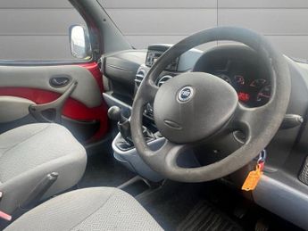 FIAT DOBLO 1.3 MultiJet 16v Active Estate 5dr Diesel Manual (147 g/km, 70 b