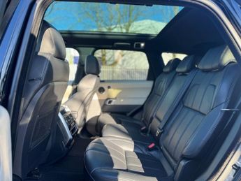 LAND ROVER RANGE ROVER SPORT 3.0 SD V6 HSE Dynamic SUV 5dr Diesel Auto 4WD Euro 5 (s/s) (306 