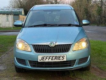 SKODA ROOMSTER 1.2 TSI SE MPV 5dr Petrol DSG Euro 5 (105 ps)