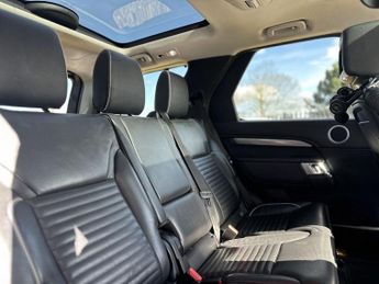 LAND ROVER DISCOVERY 3.0 TD V6 First Edition SUV 5dr Diesel Auto 4WD Euro 6 (s/s) (25