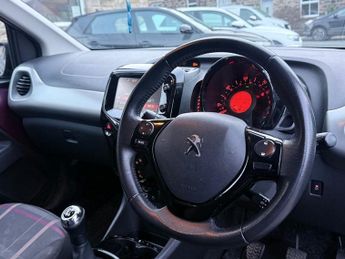 PEUGEOT 108 1.2 PureTech Allure Hatchback 5dr Petrol Manual Euro 6 (82 ps)
