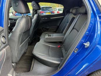 HONDA CIVIC 1.0 VTEC Turbo EX Sport Line Hatchback 5dr Petrol CVT Euro 6 (s/