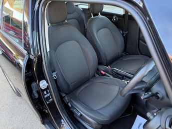 MINI HATCH 1.5 Cooper Classic Hatchback 5dr Petrol Steptronic Euro 6 (s/s) 