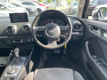 AUDI A3 2.0 TDI Sport Sportback 5dr Diesel S Tronic quattro Euro 6 (s/s)