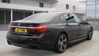 BMW 7 SERIES 4.4 750i V8 M Sport Saloon 4dr Petrol Auto Euro 6 (s/s) (450 ps)
