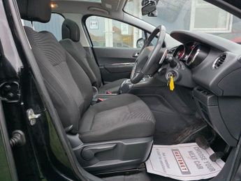PEUGEOT 5008 1.6 HDi Sport MPV 5dr Diesel AUTOMATIC Euro 4 (110 bhp)