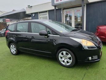 PEUGEOT 5008 1.6 HDi Sport MPV 5dr Diesel AUTOMATIC Euro 4 (110 bhp)