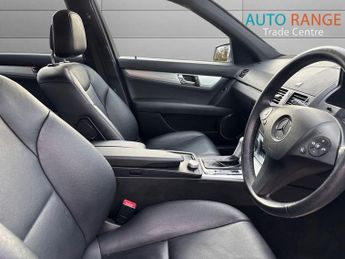 MERCEDES-BENZ C-CLASS 1.8 C250 BlueEfficiency Sport Saloon 4dr Petrol Auto Euro 5 (204