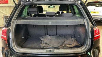 VOLKSWAGEN GOLF 2.0 TDI BlueMotion Tech GTD Hatchback 5dr Diesel DSG Euro 6 (s/s