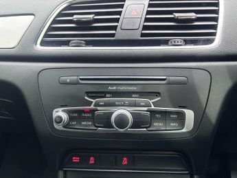 AUDI Q3 1.4 TFSI CoD S line SUV 5dr Petrol S Tronic Euro 6 (s/s) (Nav) (