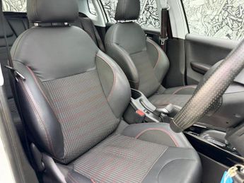 PEUGEOT 2008 1.2 PureTech GT Line SUV 5dr Petrol EAT Euro 6 (s/s) (110 ps)